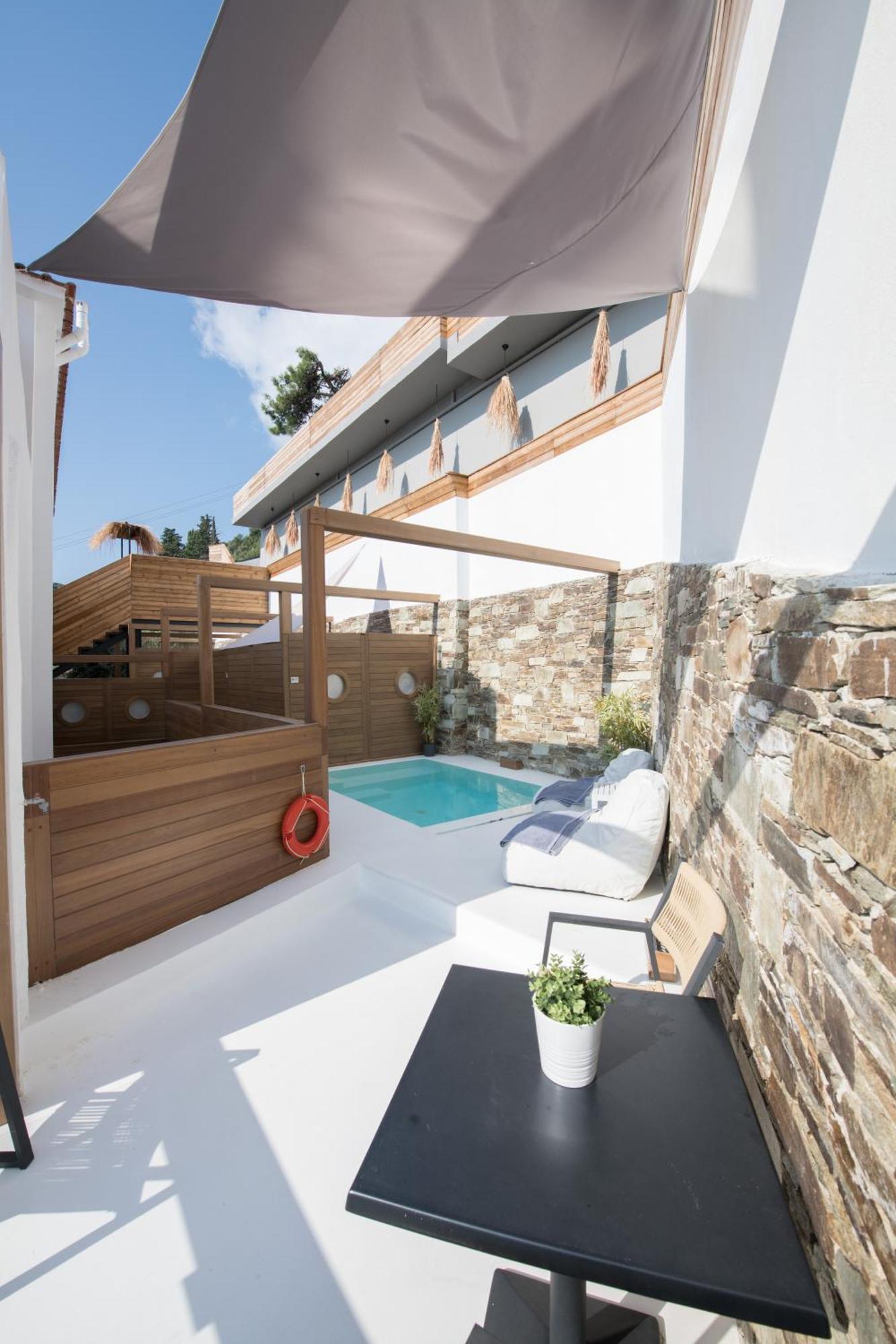 Natura Luxury Boutique Hotel Skopelos Loutraki  Eksteriør bilde